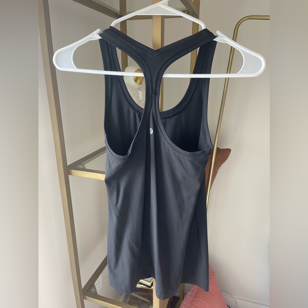 Black Lulu Tank Sz 4 Like New